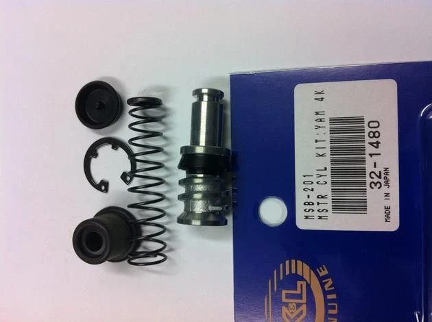 Kit de reconstrucción de cilindro maestro de freno K&L #32-1480 para Yamaha Foto 1 de 1