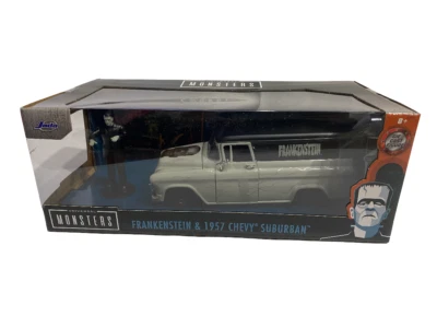 FRANKENSTEIN  & 1957 CHEVY SUBURBAN / Jada 1:24  UNIVERSAL  MONSTERS - Immagine 1 di 3