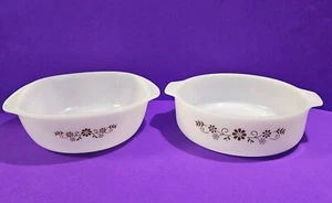Vtg Set Of 2 Dynaware Casserole Dishes Bowls PYR-O-REY Brown Corn Flower Daisy - Picture 1 of 24