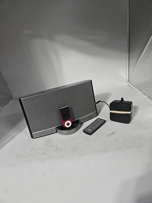 Bose SoundDock Portable Digital Music System Speaker W Remote & Apple A1320 iPod - Image 1 of 4