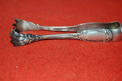 Ancienne pince à sucre avec griffes poinçon  RM étoile - Photo 1/4