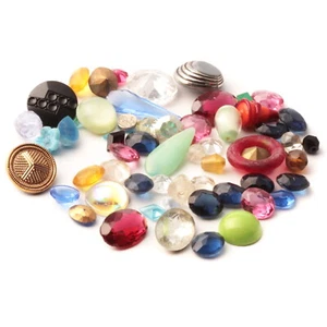 Lot (60) Czech vintage assorted glass rhinestones cabochons buttons beads - Picture 1 of 2