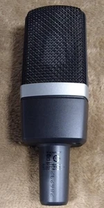 AKG C214 Kabelgebundenes Kondensatormikrofon für Streaming mit... - Bild 1 von 7