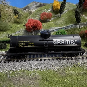 HO SCALE TANK CAR Bachmann 17804 GRAMPS UTLX 11050 - Bild 1 von 3