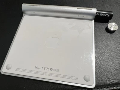 Apple - Magic Trackpad A1339 Wireless MultiTouch Clicking Pad for MacBook & iMac - Image 1 of 4