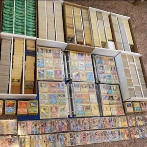 Pokemon Karten Sammlung Auflösung 200 Karten + 22 Glitzerkarten Sparpaket  - Bild 1 von 2
