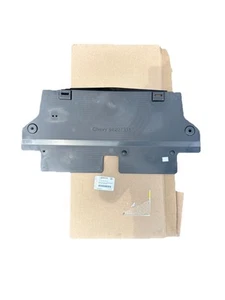 NEW OEM 2017-2019 Silverado Sierra Lower Radiator Air Baffle 84207311 - Picture 1 of 3