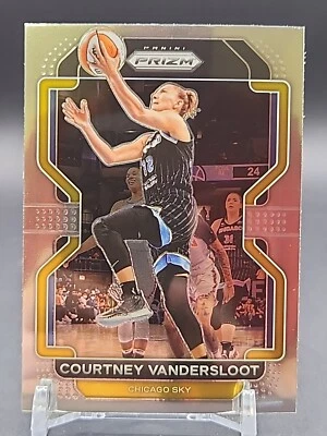 Courtney Vandersloot - 2022 Prizm WNBA - Base Set #103 - Chicago Sky - Image 1 of 2