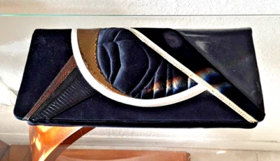 Impresionante bolso de mano Judith Leiber vintage de gamuza negra con retazos envío gratuito Foto 1 de 4