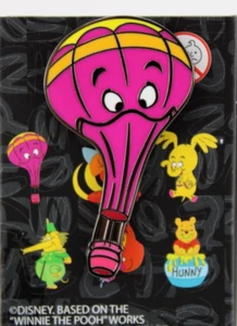 Spilla smaltata mongolfiera Loungefly Winnie The Pooh Heffalumps 1,5" nuova 2023 - Foto 1 di 13