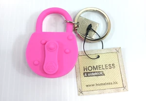Harry Allen Reality Areaware Llavero Cerradura Silicona Rosa NUEVO PRECIO DE VENTA SUGERIDO POR EL FABRICANTE 99 £ - Imagen 1 de 6