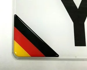2x55mm Deutsche Flagge Ecke Nummernschild Aufkleber - HOCHGLANZ GEWÖLBT GEL FINISH - Bild 1 von 4