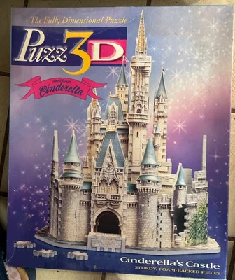 CASTILLO DE CENICIENTA Disney Puzz3D de colección 1995 en formato de rompecabezas 3D; Excelente Foto 1 de 3