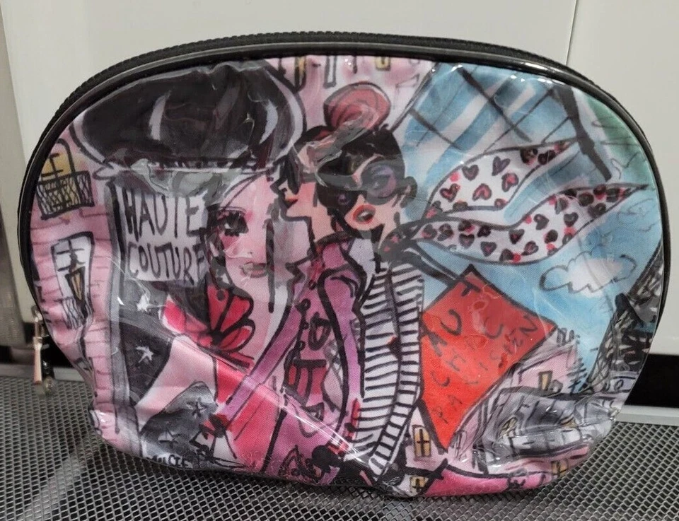 IZAK HAUTE COUTURE CHIC PARISIEN FASHION GIRL COSMETIC MAKEUP ZIPPERED BAG - Image 1 of 4