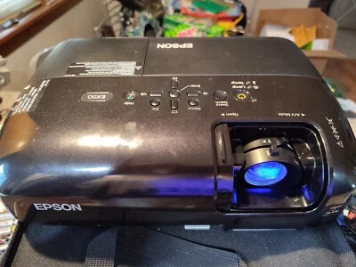 Epson H284A EX50 Multimedia Digital 3LCD Projector - Tested Works! Case Remote - Image 1 of 4