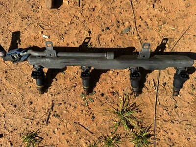 Acura TSX 2006 inyectores y riel de combustible motor 2,4 K24A2 2004 2005 2007 2008 OEM Foto 1 de 4