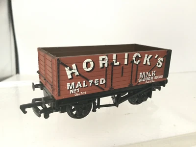 Mainline 37-168 OO Gauge 7 Plank Wagon Horlicks Slough - Image 1 of 2