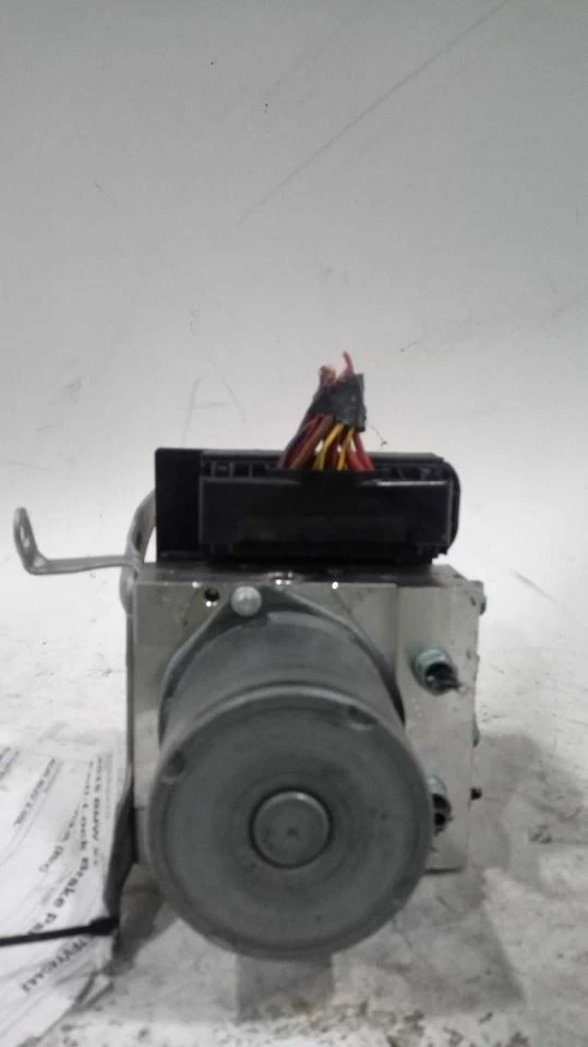 Anti-Lock Brake Part Assembly AWD 28iX Fits 12-15 BMW X1 485301 - Изображение 1 из 4