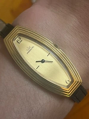 Marvin Art Deco Watch | 1970s Manual Wind | Champagne Dial | Vulcain Galo style — 第 1/4 张图片
