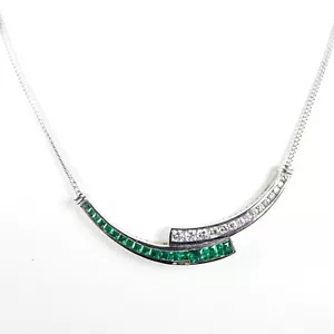 .40 ct Emerald and 1.00 ct Diamonds, 14K white gold necklace - Picture 1 of 4