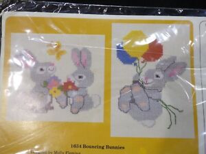  CREATIVE CIRCLE Bouncing Bunnies Cross Stitch Kit #1634