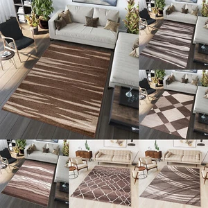 Alfombra de pelo corto moderno marrón patrón geométrico rayas figuras salón - Imagen 1 de 45