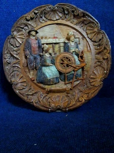 ASSIETTE DECO Vieux Métier Fileuse Rouet Wheel Résine sculptée resin 3D relief ! - Imagen 1 de 2