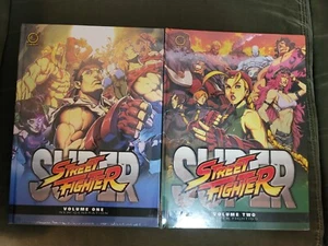 Factory Sealed Udon Super Street Fighter Vol 1 & 2 Brandneu - Bild 1 von 3