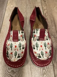 Ariat Damenschuhe 6,5 B Cruiser West Kaktusmuster Slipper rot Wildleder Vintage-Look - Bild 1 von 4