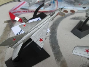Suchoj Su-9 / Mig-19 / Mig 21 / Juego de 3 aviones / YAKAIR CCCP Rusia Jet - Imagen 1 de 12