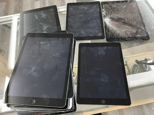 Lot of 16 Apple iPads – Mixed Generations A1460 to A2602 – For Parts or Repair - Picture 1 of 3