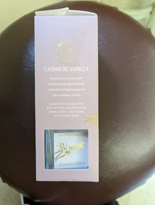 Cashmere Vanilla Reed Diffuser - Picture 1 of 4