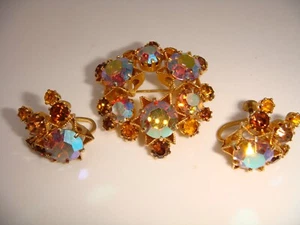 VINTAGE AUSTRIA PIN BROOCH SCREW BACK EARRINGS CROWN AURORA BOREALIS ESTATE - Picture 1 of 15