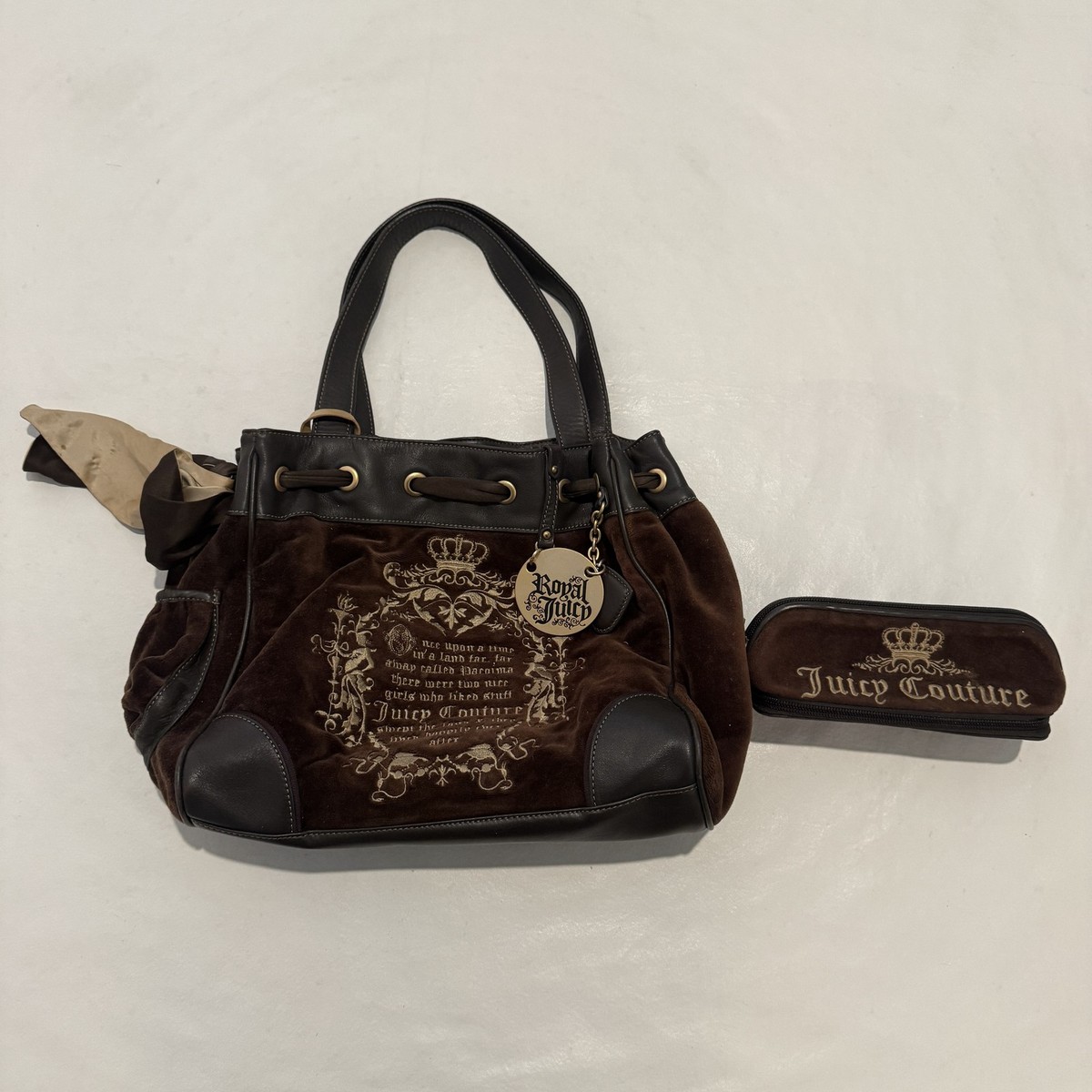 さらに値下げ【新品】JUICY COUTURE　2wayベルベットハンドバック Juicy Couture Polyester Exterior Satchel/Top Handle Bag