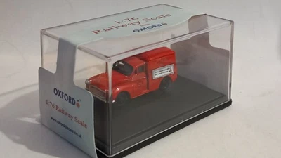 Oxford 76MM015 Morris Minor  van Royal Mail - Image 1 of 2