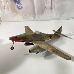Vorgebauter Messerschmitt 262 Jagdflugzeug Militär Modellbausatz bemalt - Bild 1 von 13