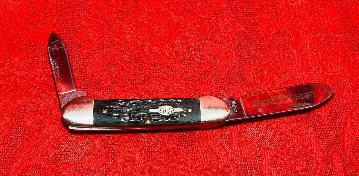 Case Stainless Steel Blade Black Collectible Knives, Swords Case Stainless Steel Blade Black Collectible Knives, Swords