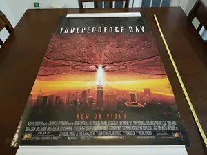 Enorme póster promocional de alquiler de cine Independence Day 1996 original raro Wil - Imagen 1 de 12