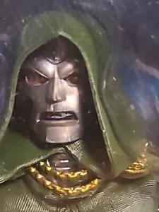 Marvel Legends Doctor Doom mit SUPER SKRULL LINKES BEIN NEUWERTIG IN VERPACKUNG Fantastic Four Dr RDJ - Bild 1 von 10