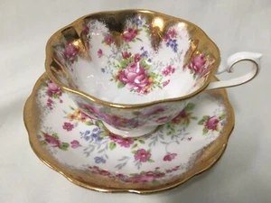 Royal Albert Pink Cabbage Rose TEA CUP & SAUCER with Heavy Gold - Picture 1 of 12