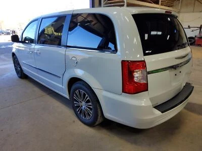 Bolsa de aire usada para panel de instrumentos derecha se adapta a: Chrysler Town & Country 2014 paso delantero Foto 1 de 4