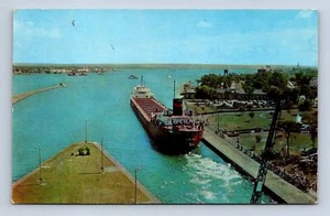 Postal moderna de carguero Mac Arthur Lock Michigan sin publicar - Imagen 1 de 2