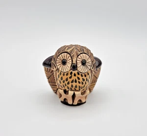 Vintage Signed Artesania Rinconada Clay Owl Figurine 2.25" Uruguay Art Pottery - Picture 1 of 8