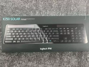 Original Logitech K750 Wireless Solar Keyboard Sealed Box - US English Layout - Bild 1 von 7