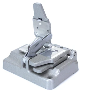 Marguet Ancienne Colleuse pour film 8 mm (Réf#F-340) - Picture 1 of 4