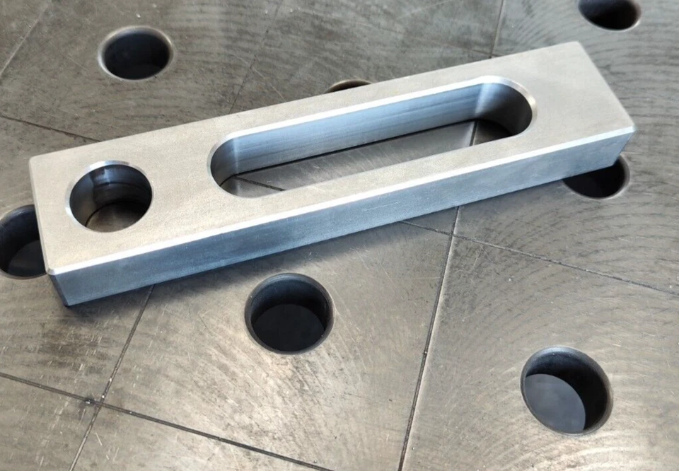 Kremmpi Schweißtisch Universel Arrêt 225 L - Photo 1/1