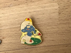 PINS PIN BROOCH COMIC CUFF SMURF - Picture 1 of 1