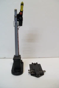 Lionel O-Gauge 151 Operating Semaphore Signal - Picture 1 of 3