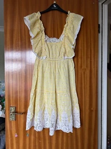 River Island yellow stripe sundress with lace size 6 - Picture 1 of 6