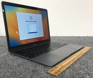 Apple MacBook A1534 MNYF2LL/A 2017 2K 12" computer portatile m3-7Y32 8 GB RAM 256 GB NVMe - Foto 1 di 6